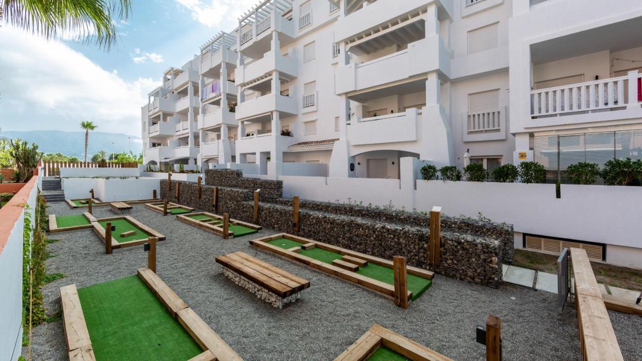 Homity Holidays - Playa Granada - Marina Golf モトリル エクステリア 写真