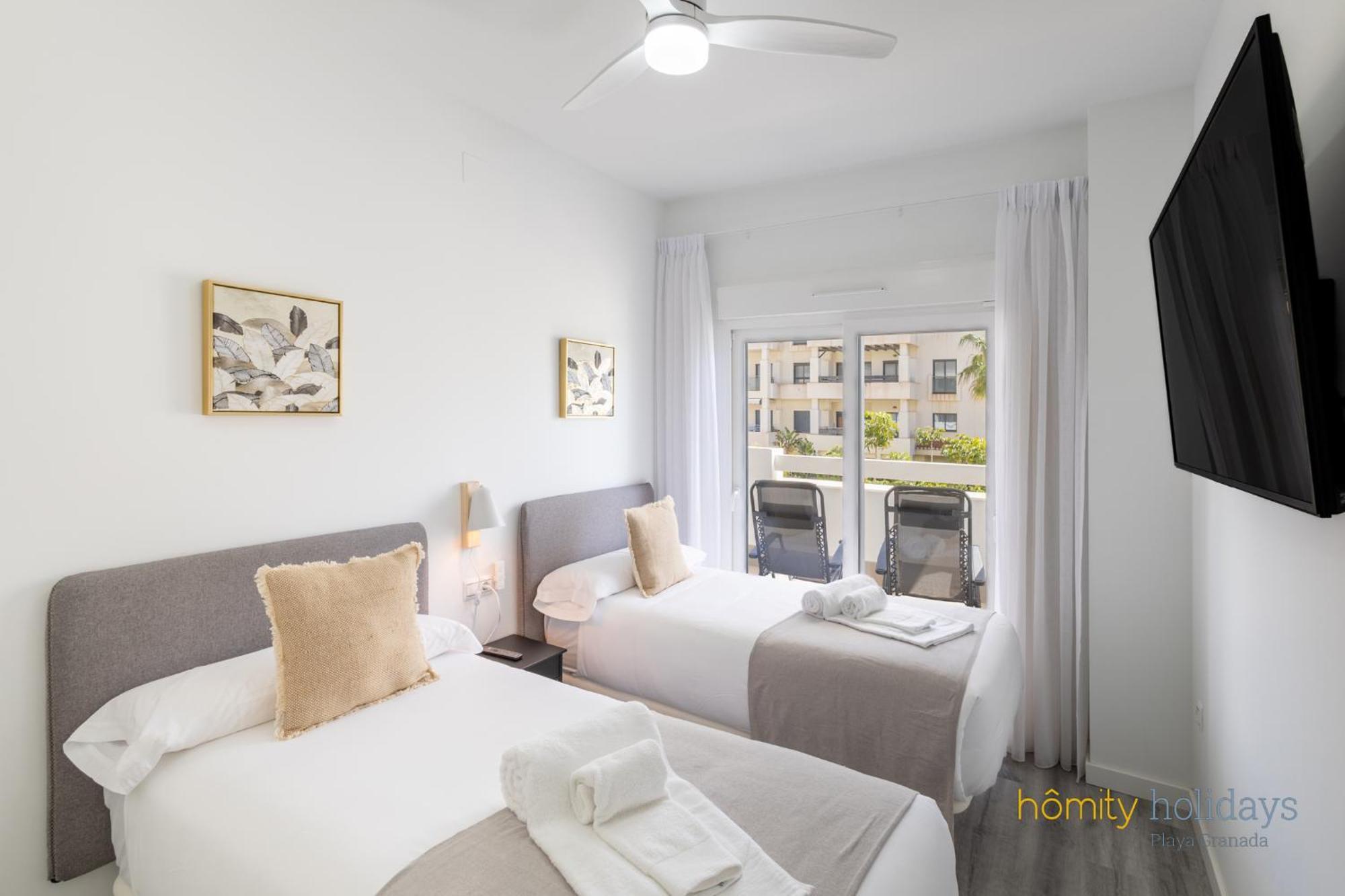 Homity Holidays - Playa Granada - Marina Golf モトリル エクステリア 写真